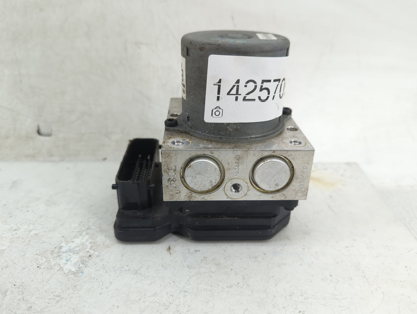 2011-2013 Hyundai Elantra ABS Pump Control Module Replacement P/N:BE6003G506 Fits Fits 2011 2012 2013 OEM Used Auto Parts - 