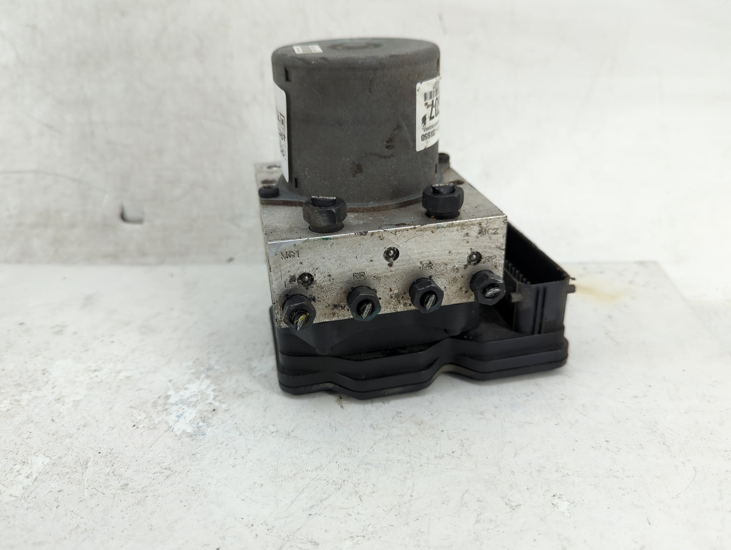 2011-2013 Hyundai Elantra ABS Pump Control Module Replacement P/N:BE6003G506 Fits Fits 2011 2012 2013 OEM Used Auto Parts - 