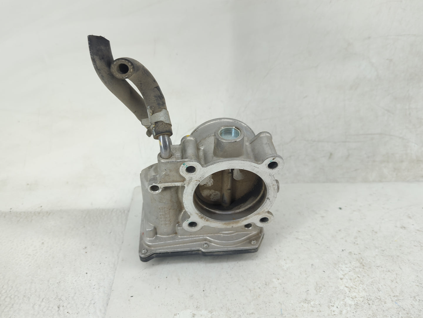 2011-2020 Hyundai Elantra Throttle Body P/N:35100-2E000 Fits Fits 2011 2012 2013 2014 2015 2016 2017 2018 2019 2020 2021 OEM