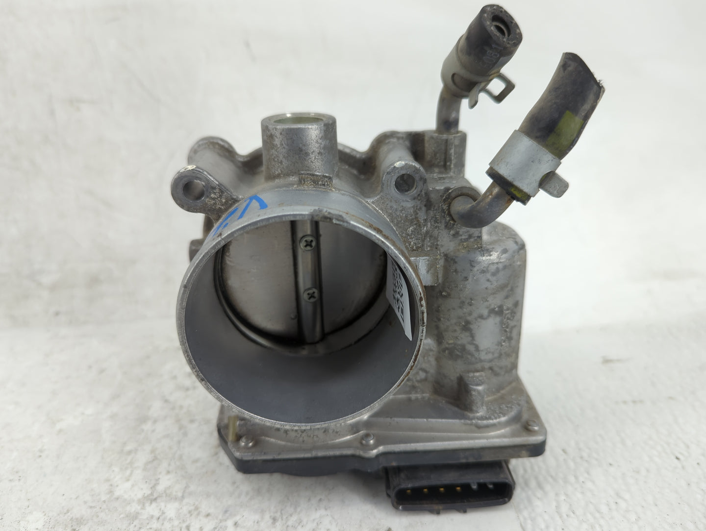 2011-2020 Hyundai Elantra Throttle Body P/N:35100-2E000 Fits Fits 2011 2012 2013 2014 2015 2016 2017 2018 2019 2020 2021 OEM