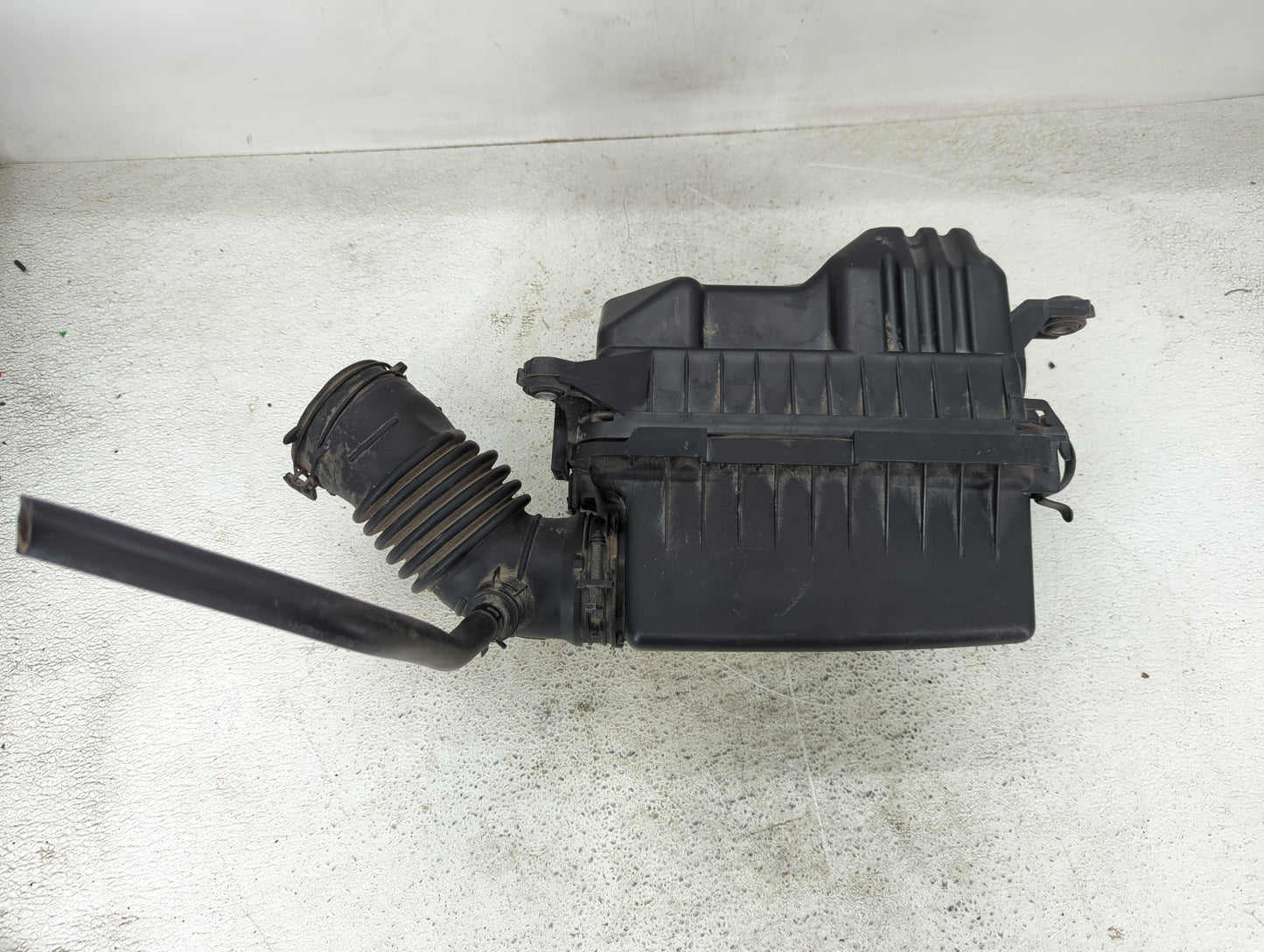2011-2016 Hyundai Elantra Air Cleaner Intake-duct Hose Tube - Oemusedautoparts1.com