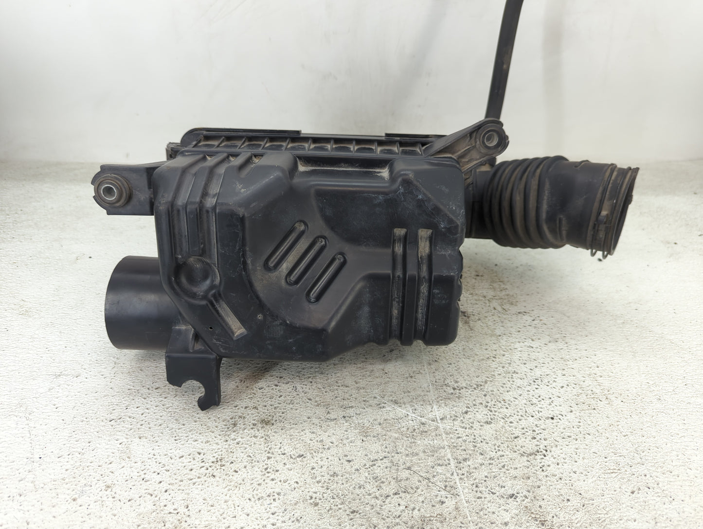2011-2016 Hyundai Elantra Air Cleaner Intake-duct Hose Tube - Oemusedautoparts1.com