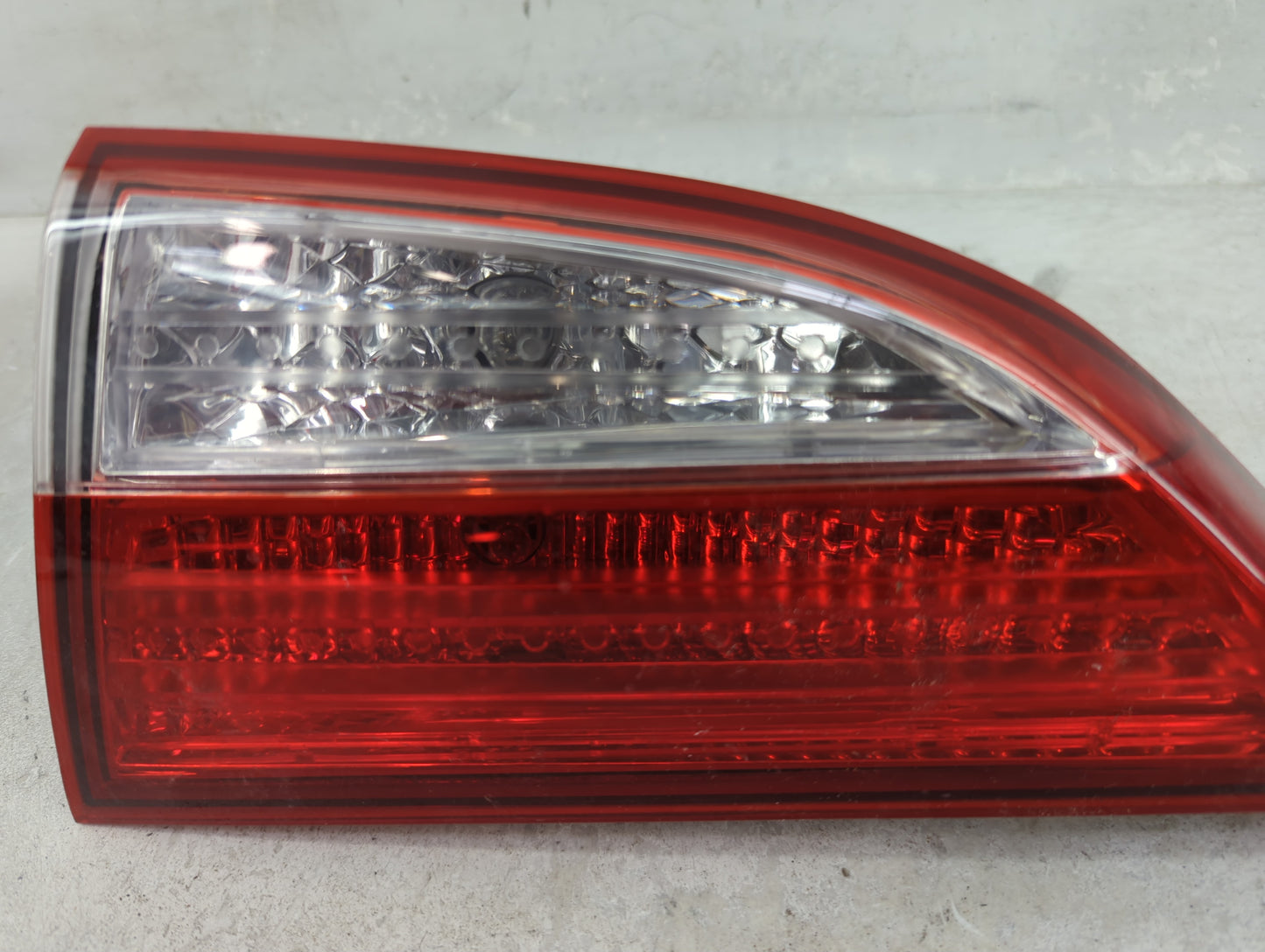 2011-2013 Hyundai Elantra Tail Light Assembly Passenger Right OEM P/N:92404-3X0 Fits Fits 2011 2012 2013 OEM Used Auto Parts