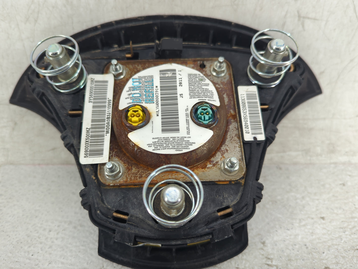 2011-2016 Hyundai Elantra Air Bag Driver Left Steering Wheel Mounted P/N:BA01090 569003X500HZ Fits OEM Used Auto Parts - Oem