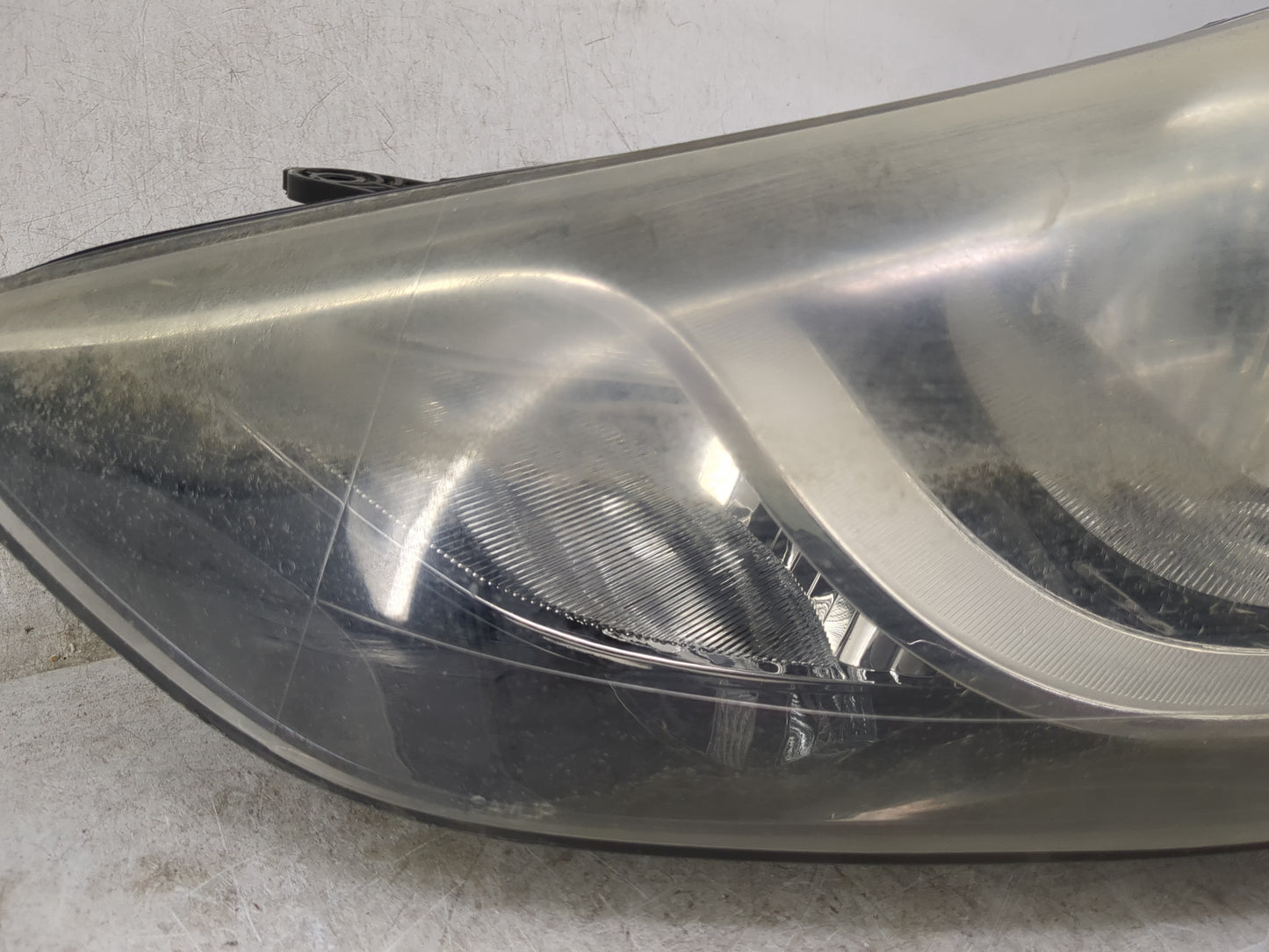 2011-2013 Hyundai Elantra Driver Left Oem Head Light Headlight Lamp - Oemusedautoparts1.com