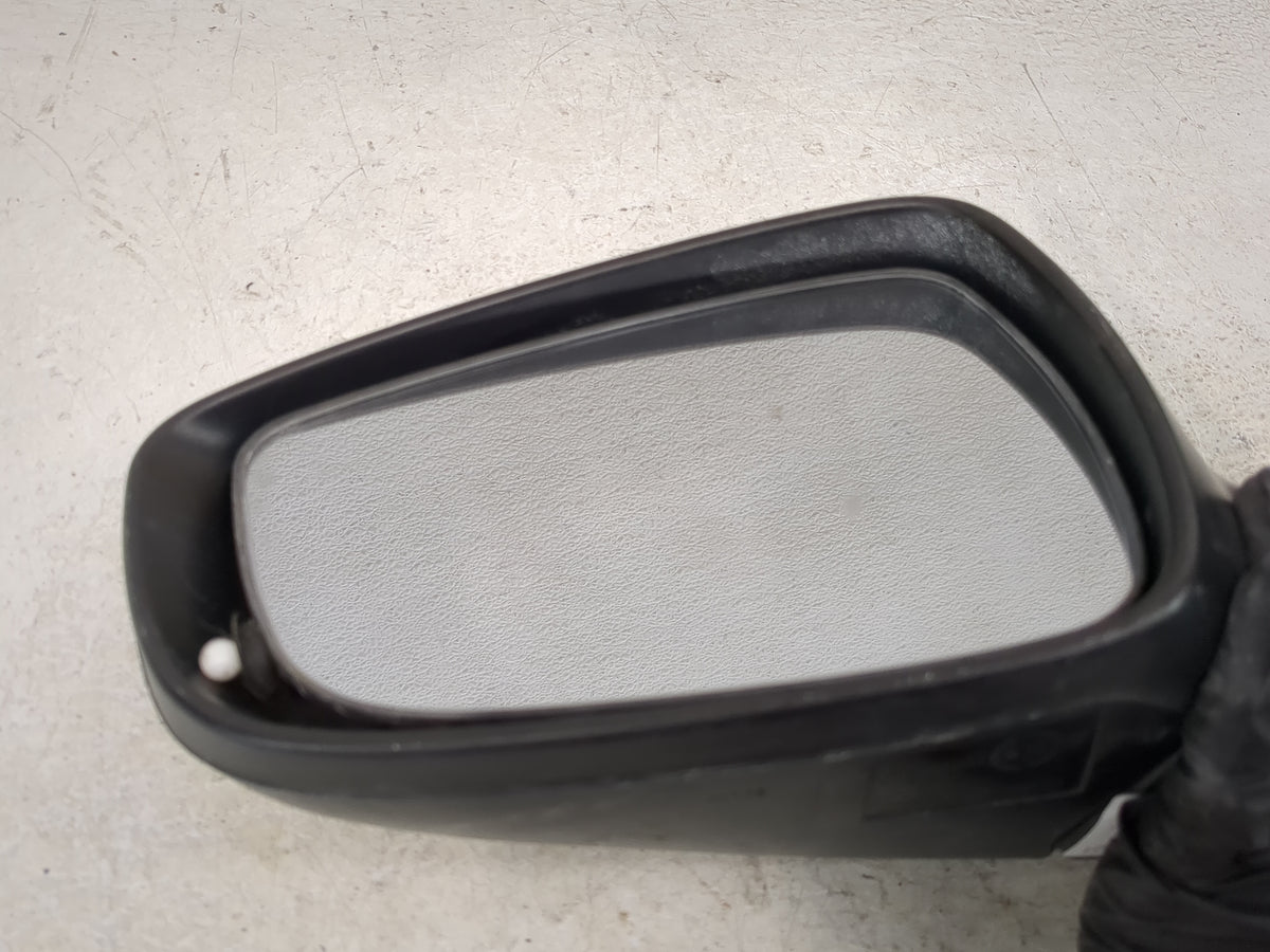 2011 Hyundai Elantra Driver Side View Mirror - Left Door Mirror OEM Used - Oemusedautoparts1.com