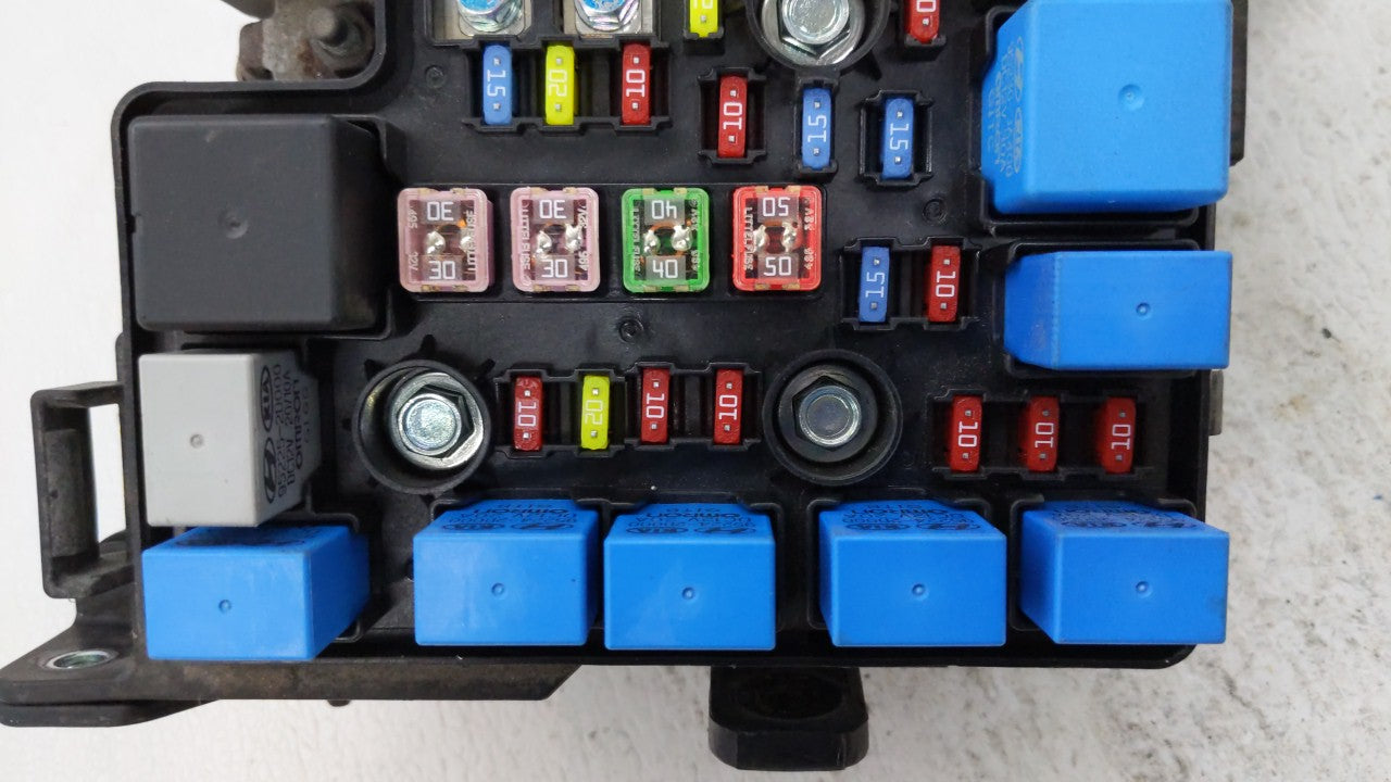 2011-2013 Hyundai Elantra Fusebox Fuse Box Panel Relay Module P/N:91951-3X100 Fits Fits 2011 2012 2013 OEM Used Auto Parts -