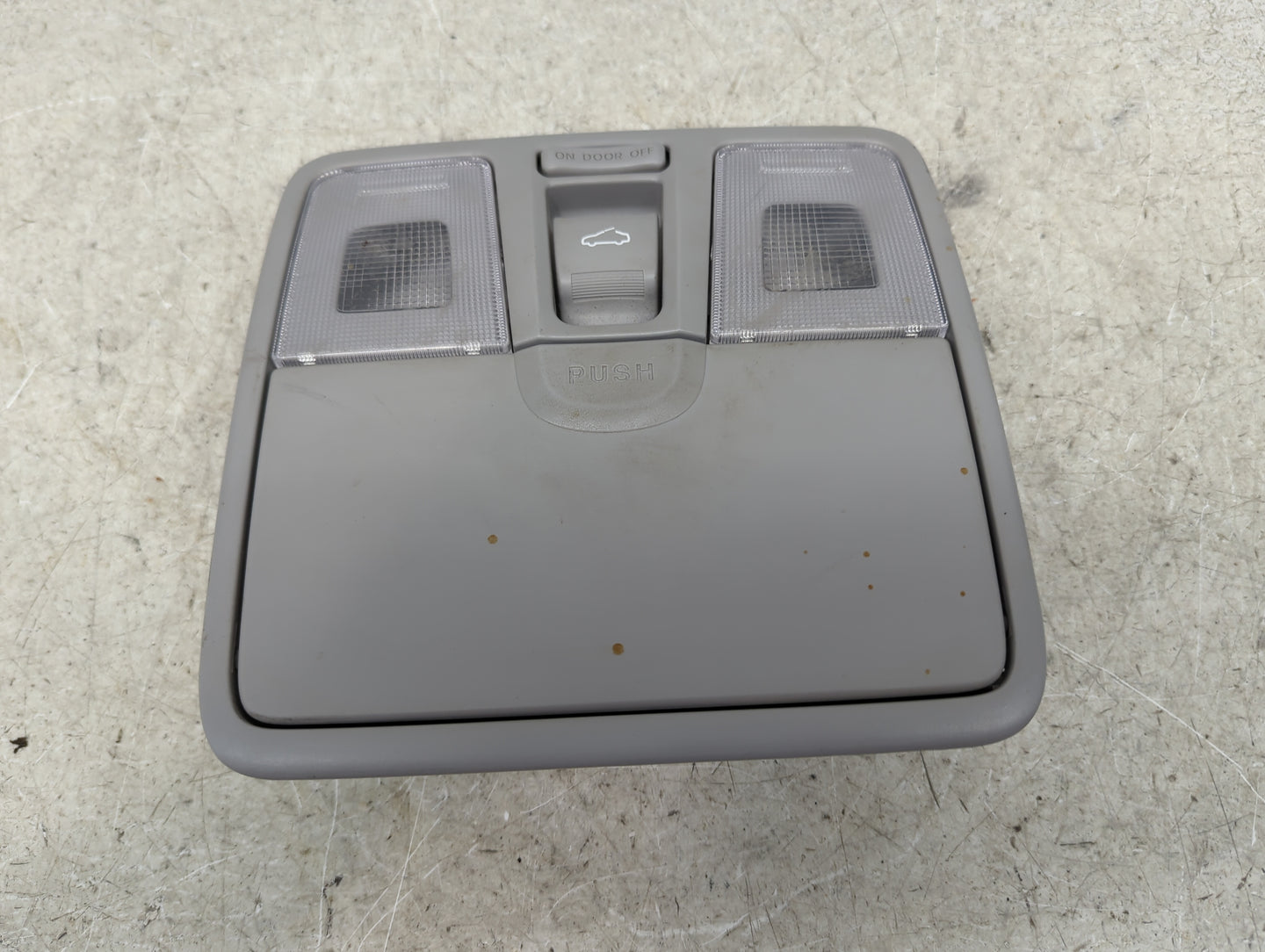 2011-2013 Hyundai Elantra Overhead Roof Console 1497352 - Oemusedautoparts1.com