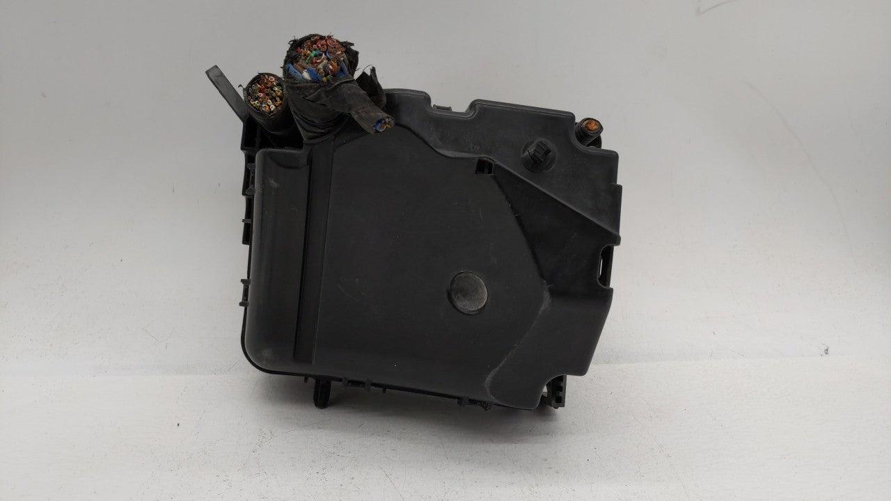 2011 Hyundai Elantra Fusebox Fuse Box Panel Relay Module P/N:91950-3X510 Fits OEM Used Auto Parts - Oemusedautoparts1.com