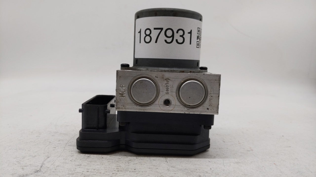 2011-2013 Hyundai Elantra ABS Pump Control Module Replacement P/N:58920-3X700 Fits Fits 2011 2012 2013 OEM Used Auto Parts -