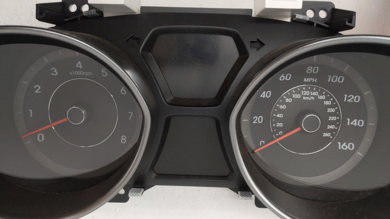 2011 Hyundai Elantra Instrument Cluster Speedometer Gauges P/N:94001-3X230 94001-3Y000 Fits OEM Used Auto Parts - Oemusedaut