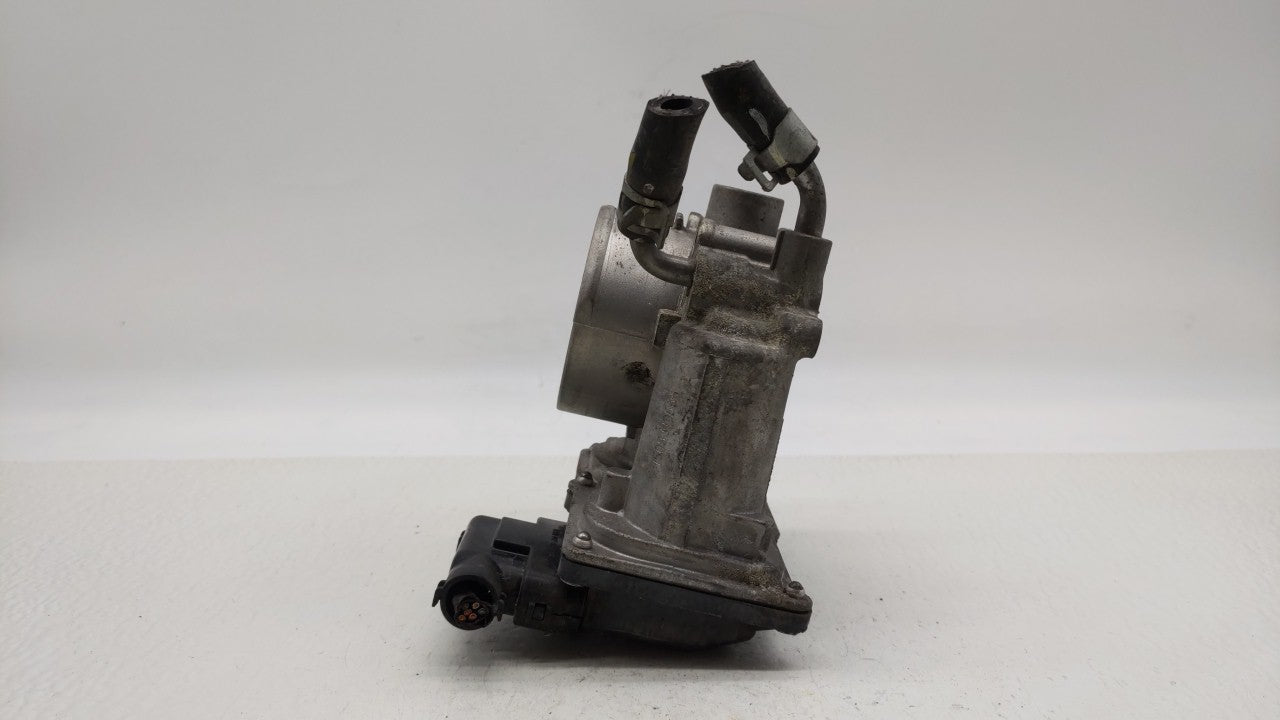 2011-2020 Hyundai Elantra Throttle Body P/N:35100-2E000 Fits Fits 2011 2012 2013 2014 2015 2016 2017 2018 2019 2020 2021 OEM