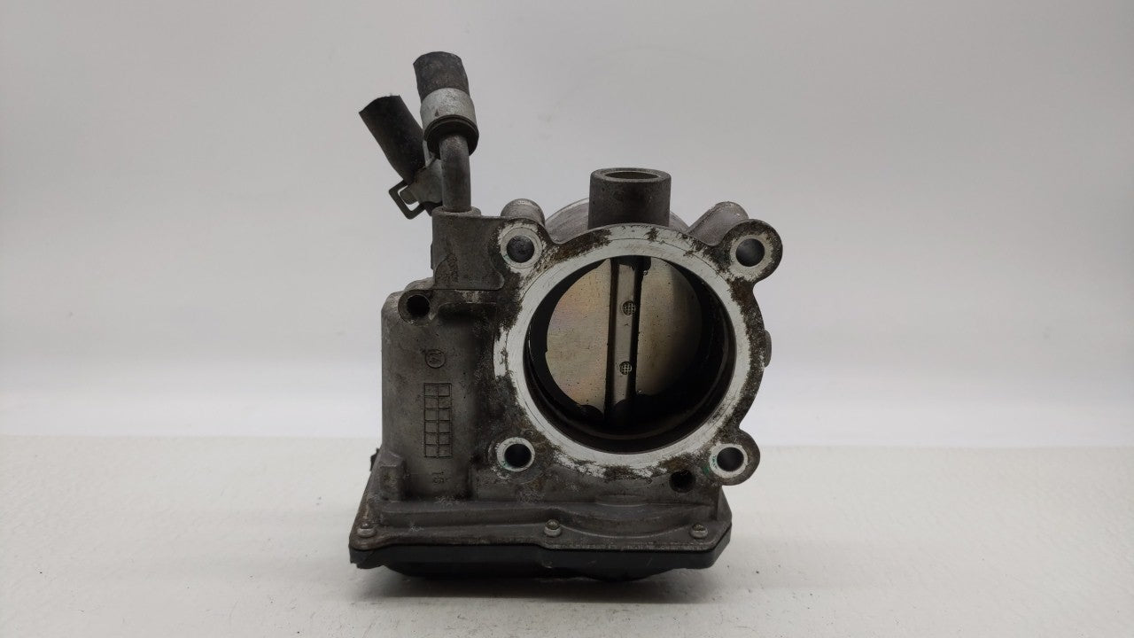 2011-2020 Hyundai Elantra Throttle Body P/N:35100-2E000 Fits Fits 2011 2012 2013 2014 2015 2016 2017 2018 2019 2020 2021 OEM