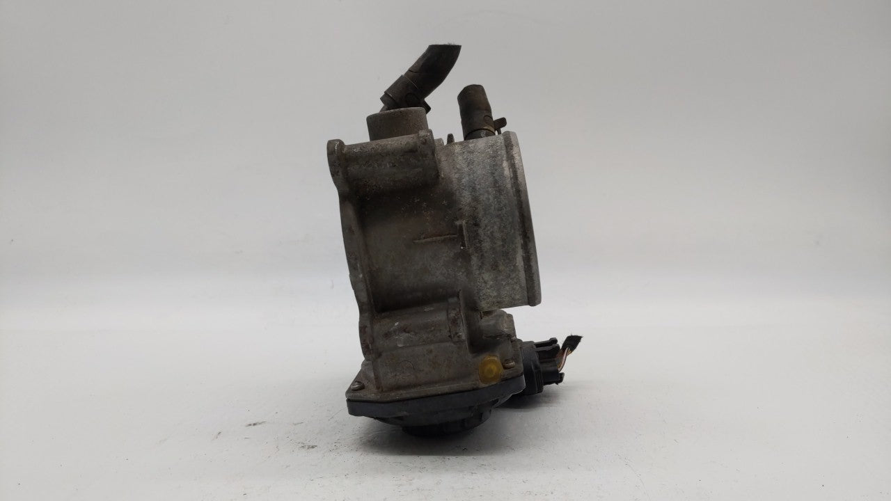 2011-2018 Hyundai Elantra Throttle Body P/N:35100-2E000 Fits Fits 2011 2012 2013 2014 2015 2016 2017 2018 2019 OEM Used Auto