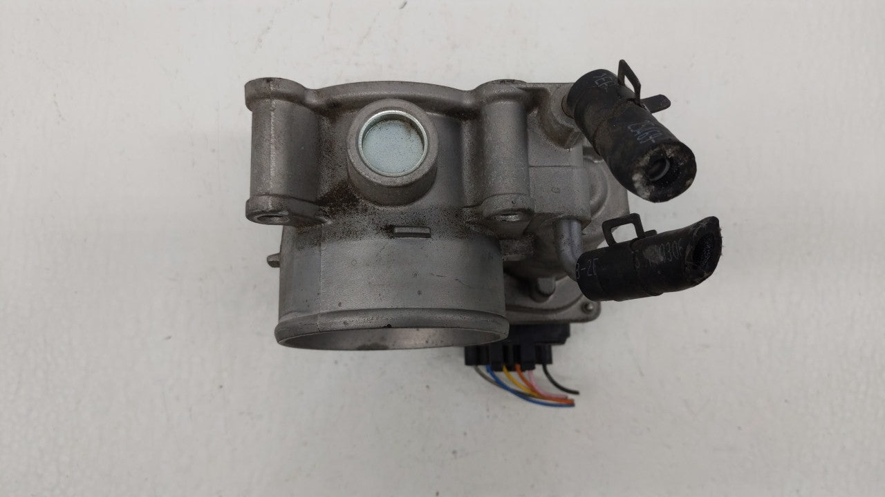 2011-2018 Hyundai Elantra Throttle Body P/N:35100-2E000 Fits Fits 2011 2012 2013 2014 2015 2016 2017 2018 2019 OEM Used Auto