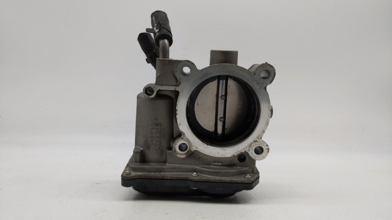2011-2018 Hyundai Elantra Throttle Body P/N:35100-2E000 Fits Fits 2011 2012 2013 2014 2015 2016 2017 2018 2019 OEM Used Auto