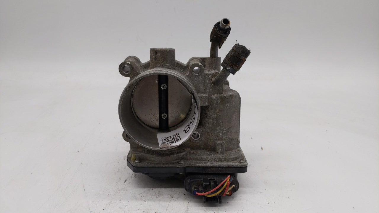 2011-2018 Hyundai Elantra Throttle Body P/N:35100-2E000 Fits Fits 2011 2012 2013 2014 2015 2016 2017 2018 2019 OEM Used Auto