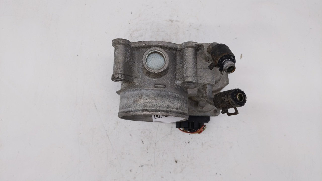 2011-2018 Hyundai Elantra Throttle Body P/N:35100-2E000 Fits Fits 2011 2012 2013 2014 2015 2016 2017 2018 2019 OEM Used Auto