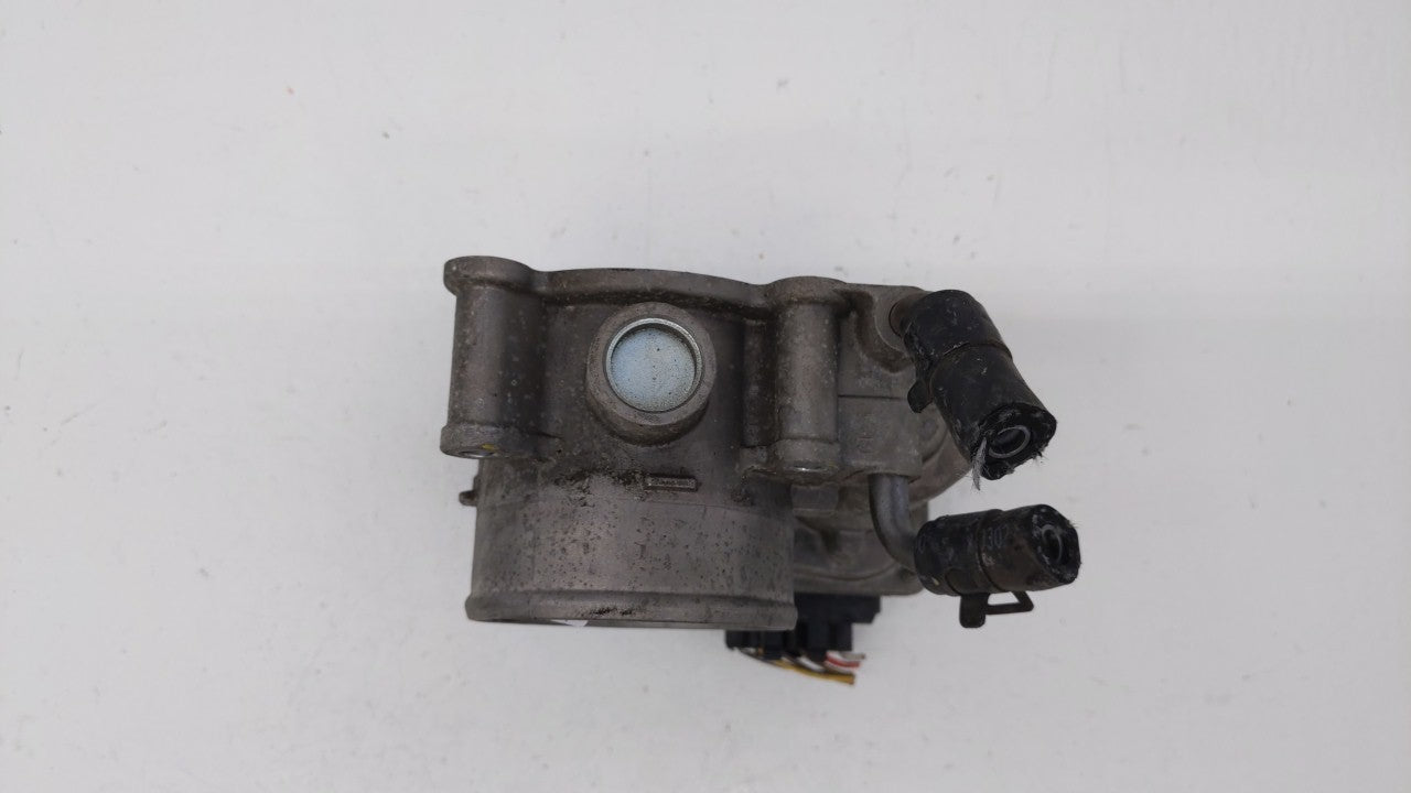 2011-2018 Hyundai Elantra Throttle Body P/N:35100-2E000 Fits Fits 2011 2012 2013 2014 2015 2016 2017 2018 2019 OEM Used Auto