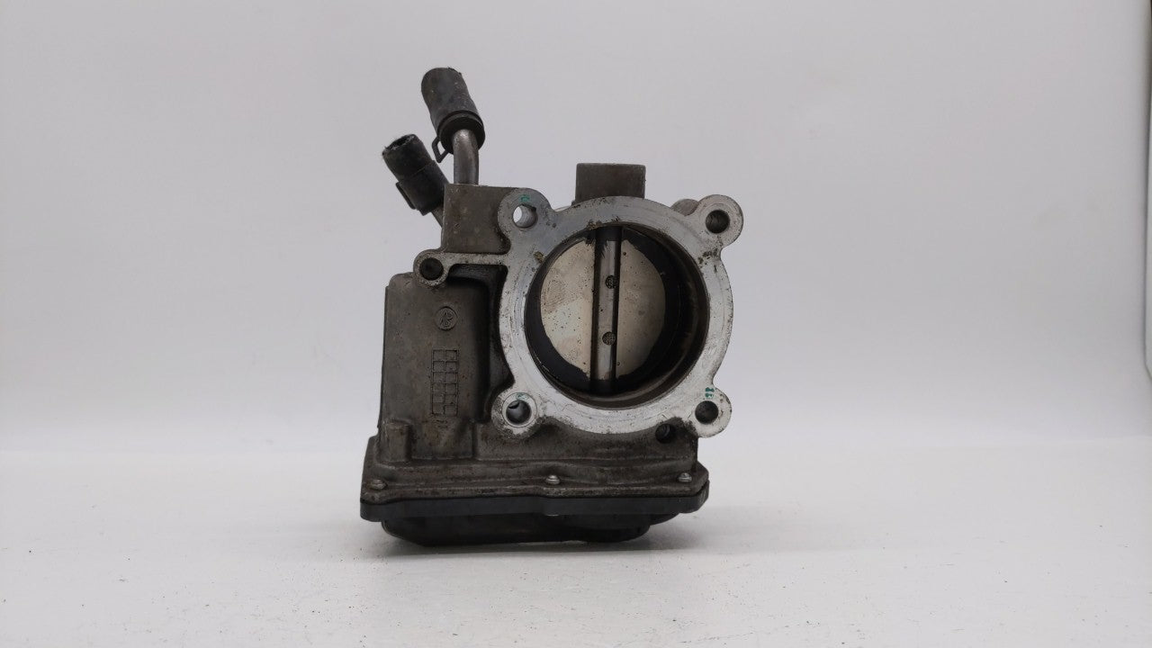 2011-2018 Hyundai Elantra Throttle Body P/N:35100-2E000 Fits Fits 2011 2012 2013 2014 2015 2016 2017 2018 2019 OEM Used Auto
