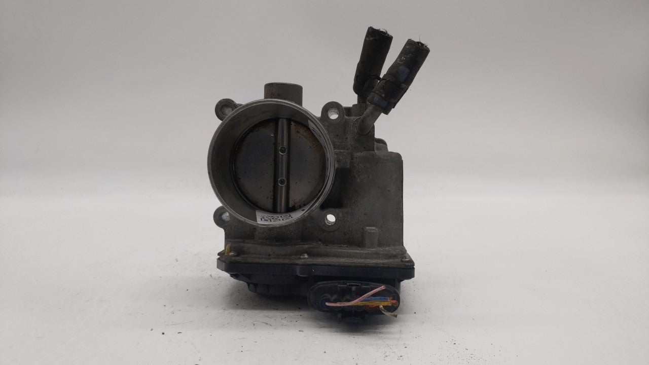 2011-2018 Hyundai Elantra Throttle Body P/N:35100-2E000 Fits Fits 2011 2012 2013 2014 2015 2016 2017 2018 2019 OEM Used Auto