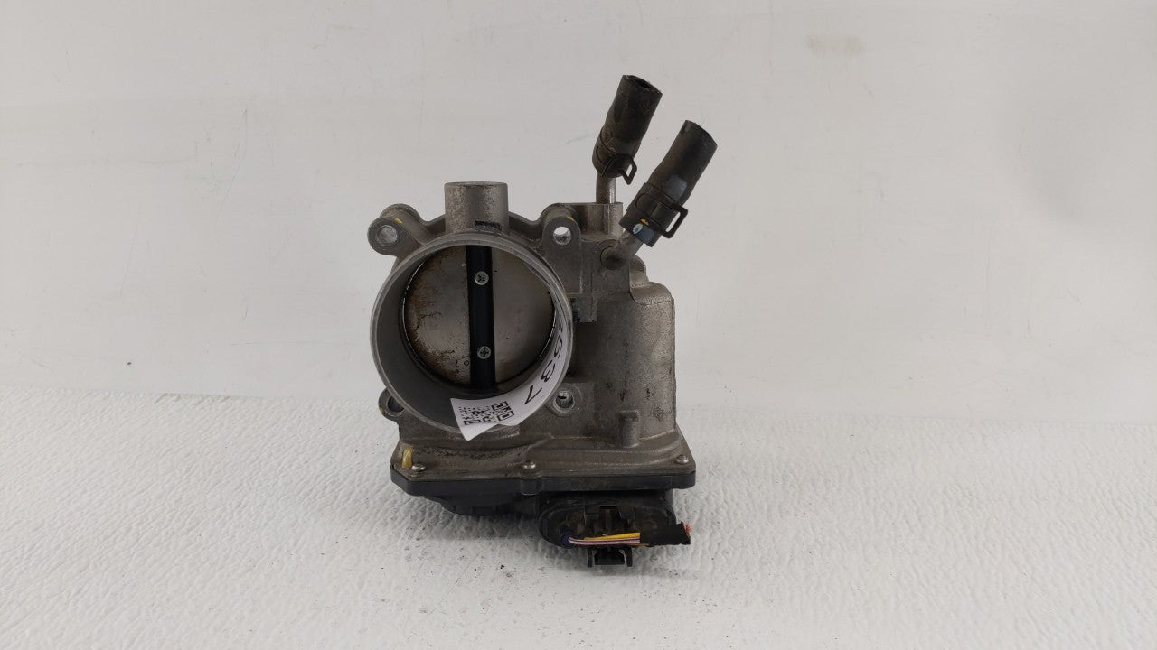 2011-2018 Hyundai Elantra Throttle Body P/N:35100-2E000 Fits Fits 2011 2012 2013 2014 2015 2016 2017 2018 2019 OEM Used Auto