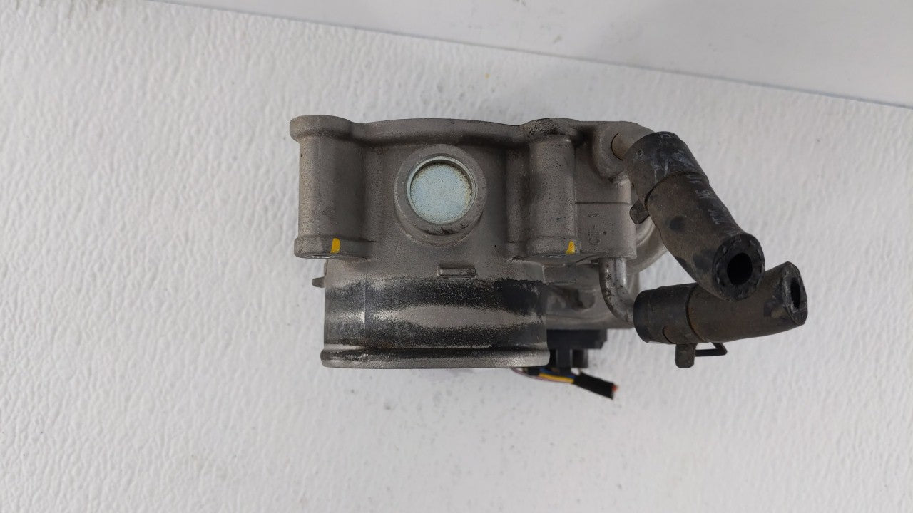 2011-2018 Hyundai Elantra Throttle Body P/N:35100-2E000 Fits Fits 2011 2012 2013 2014 2015 2016 2017 2018 2019 OEM Used Auto