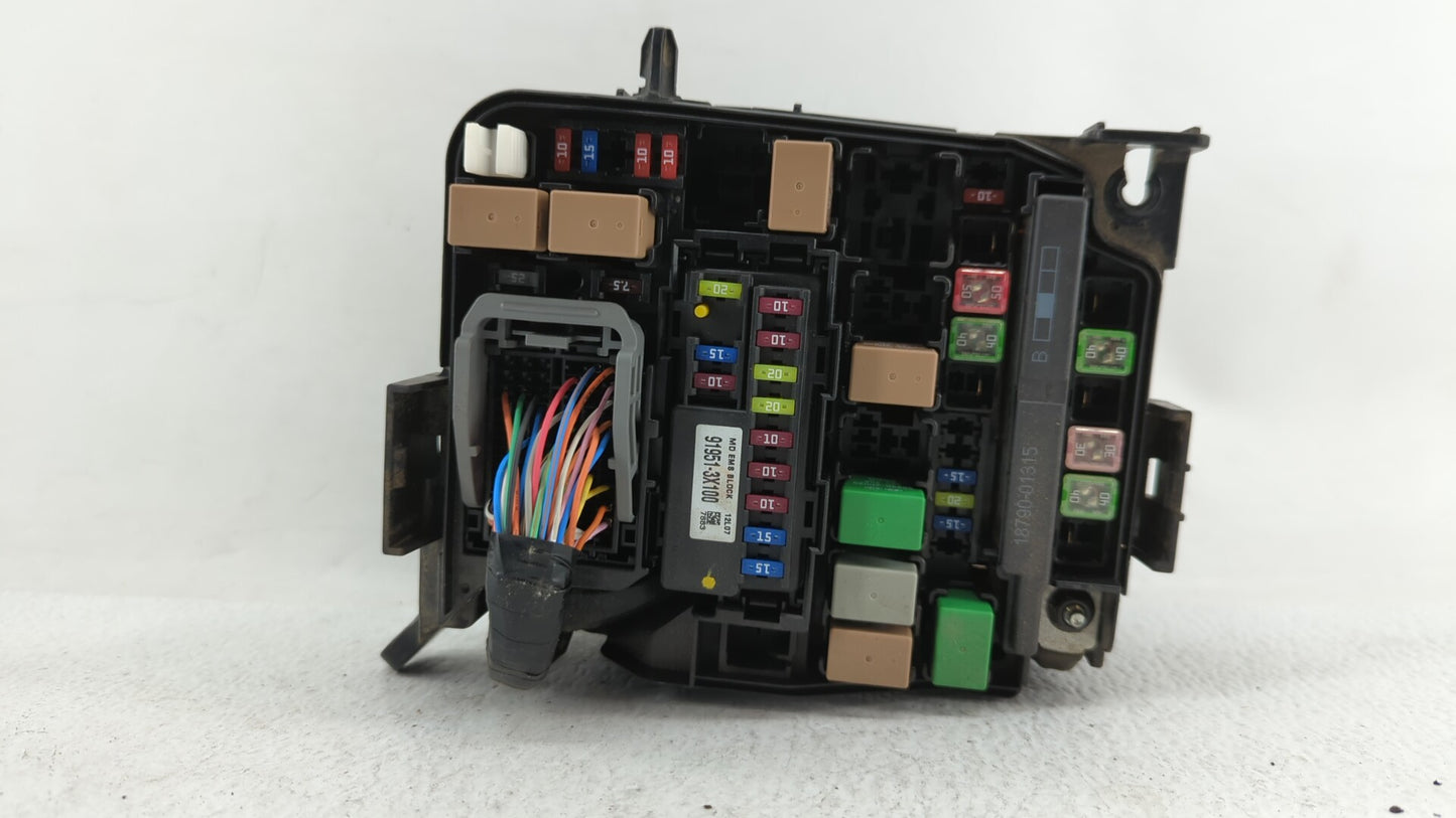 2011-2013 Hyundai Elantra Fusebox Fuse Box Panel Relay Module P/N:91950-3X510 91205-3X214, 91951-3X100 Fits Fits 2011 2012 2