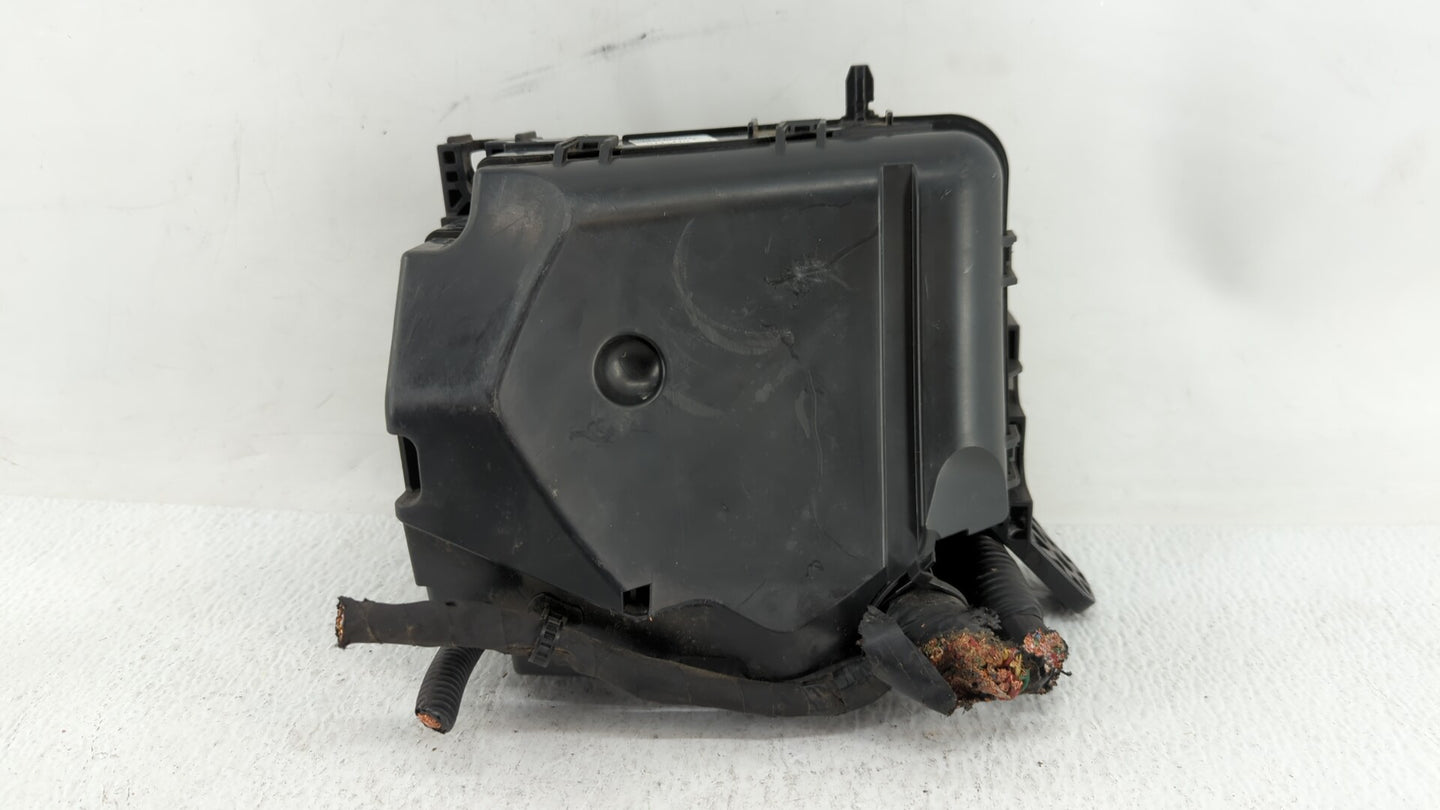 2011-2013 Hyundai Elantra Fusebox Fuse Box Panel Relay Module P/N:91950-3X510 91205-3X214, 91951-3X100 Fits Fits 2011 2012 2