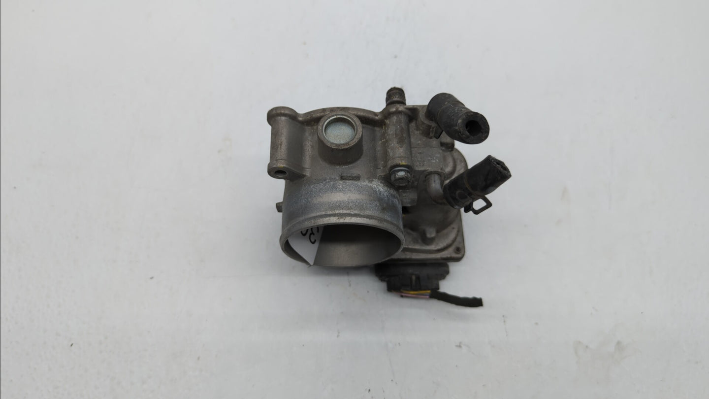 2011-2018 Hyundai Elantra Throttle Body P/N:35100-2E710 35100-2E000 Fits Fits 2011 2012 2013 2014 2015 2016 2017 2018 2019 O