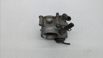 2011-2018 Hyundai Elantra Throttle Body P/N:35100-2E710 35100-2E000 Fits Fits 2011 2012 2013 2014 2015 2016 2017 2018 2019 OEM Used Auto Parts