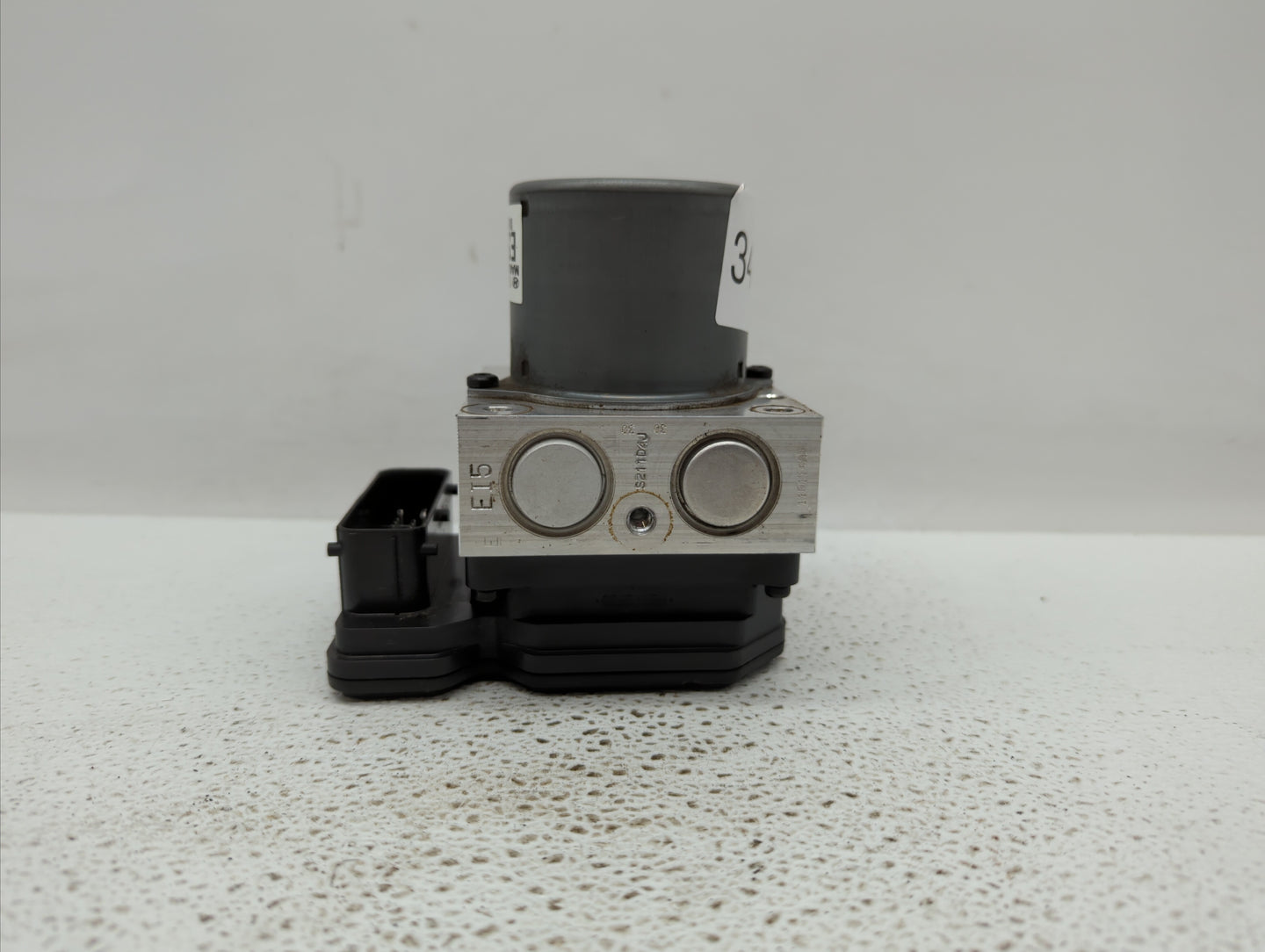 2011-2013 Hyundai Elantra ABS Pump Control Module Replacement P/N:58920-3X650 58920-3X700 Fits Fits 2011 2012 2013 OEM Used 