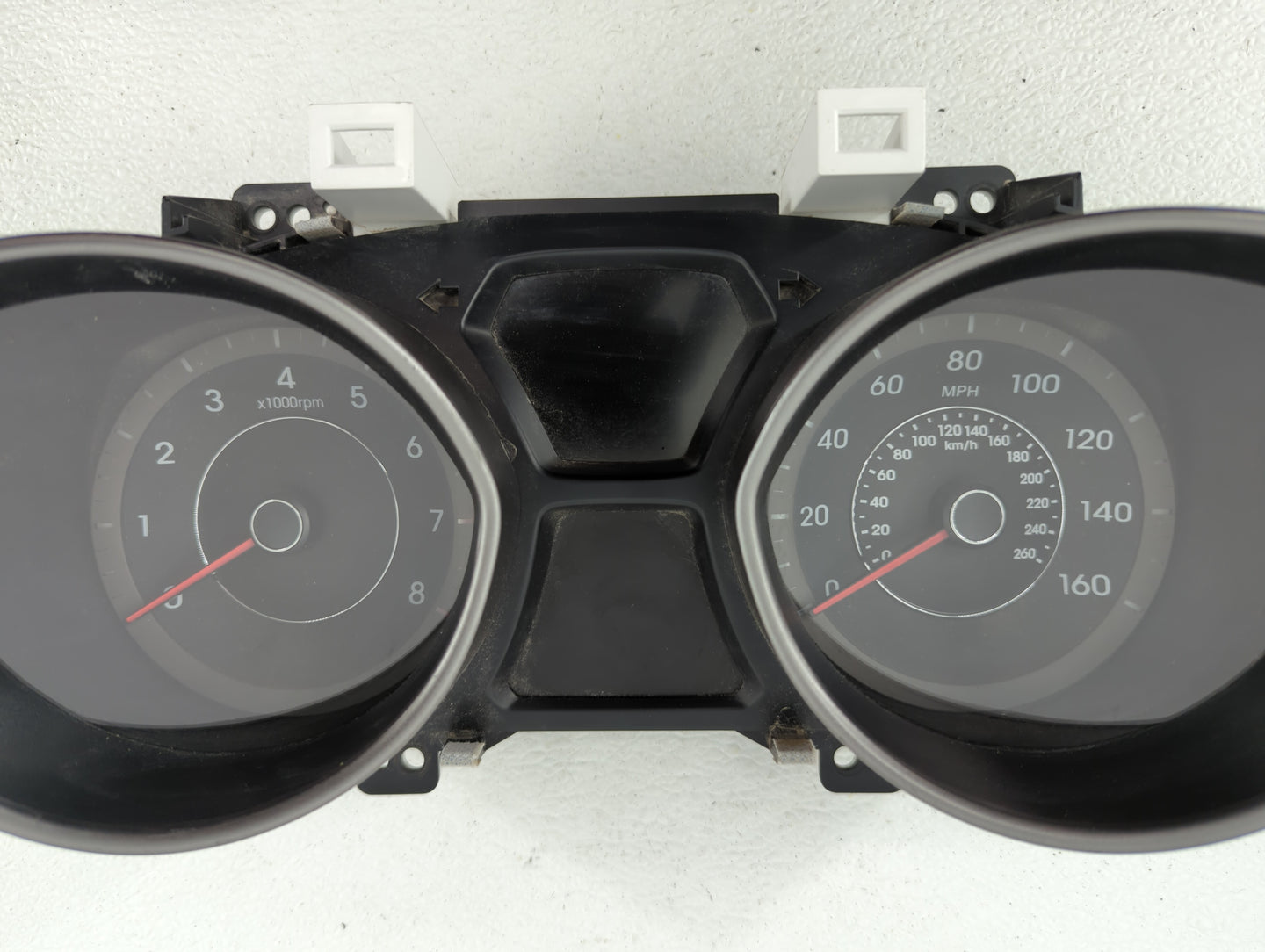 2011 Hyundai Elantra Instrument Cluster Speedometer Gauges P/N:94001-3X230 94001-3Y000 Fits OEM Used Auto Parts - Oemusedaut