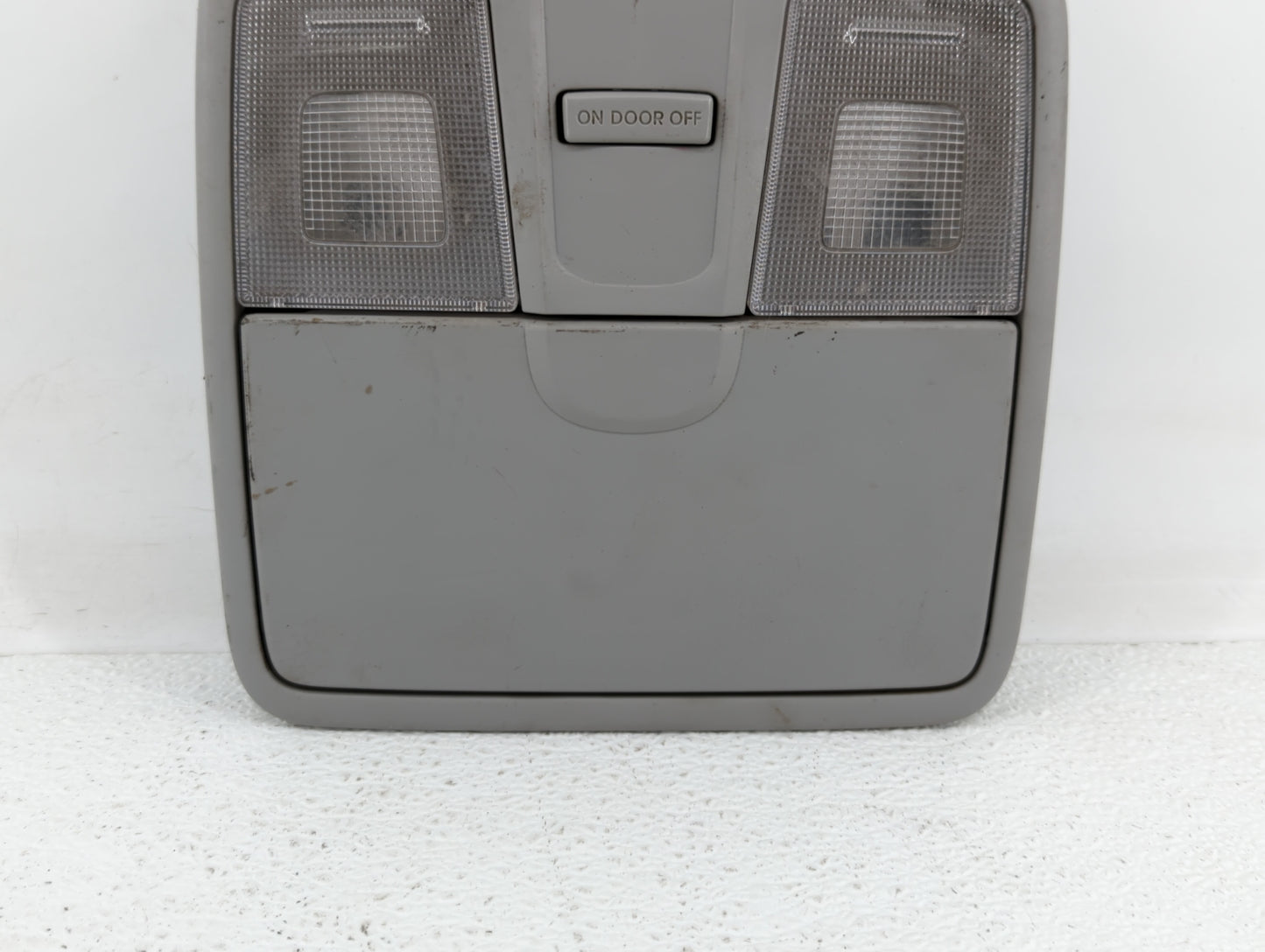 2011 Hyundai Elantra Overhead Roof Console - Oemusedautoparts1.com