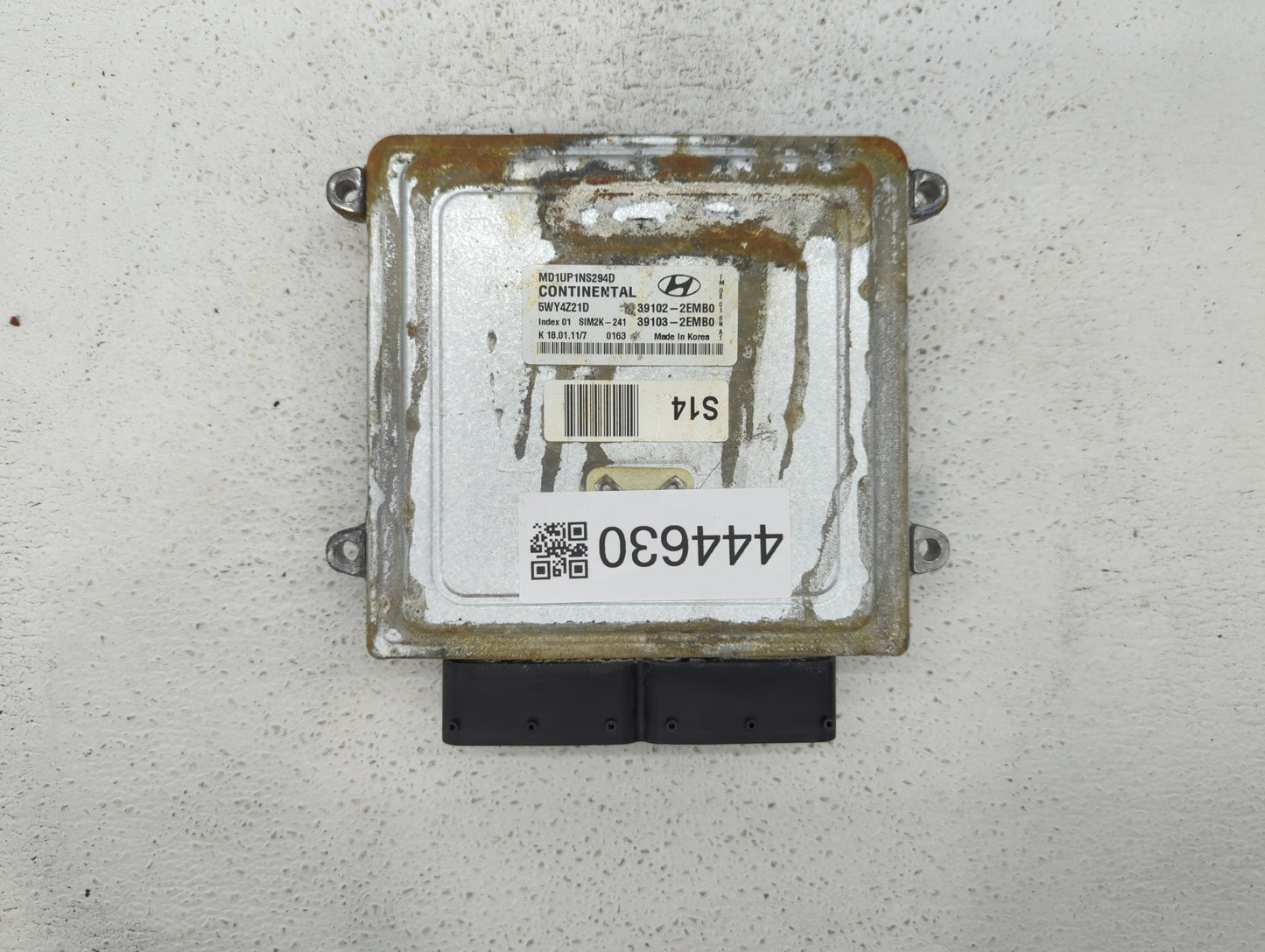2011 Hyundai Elantra PCM Engine Control Computer ECU ECM PCU OEM P/N:39102-2EMB0 39103-2EMB0, 39102-2EMA0, 39103-2EMA0 Fits 