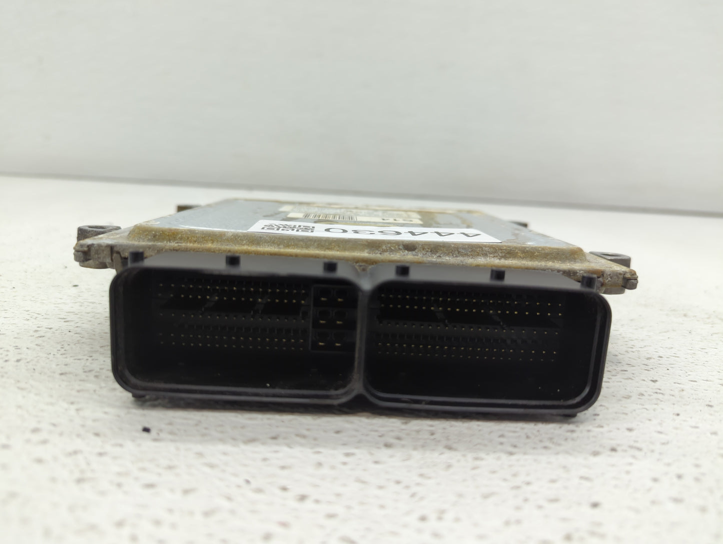 2011 Hyundai Elantra PCM Engine Control Computer ECU ECM PCU OEM P/N:39102-2EMB0 39103-2EMB0, 39102-2EMA0, 39103-2EMA0 Fits 