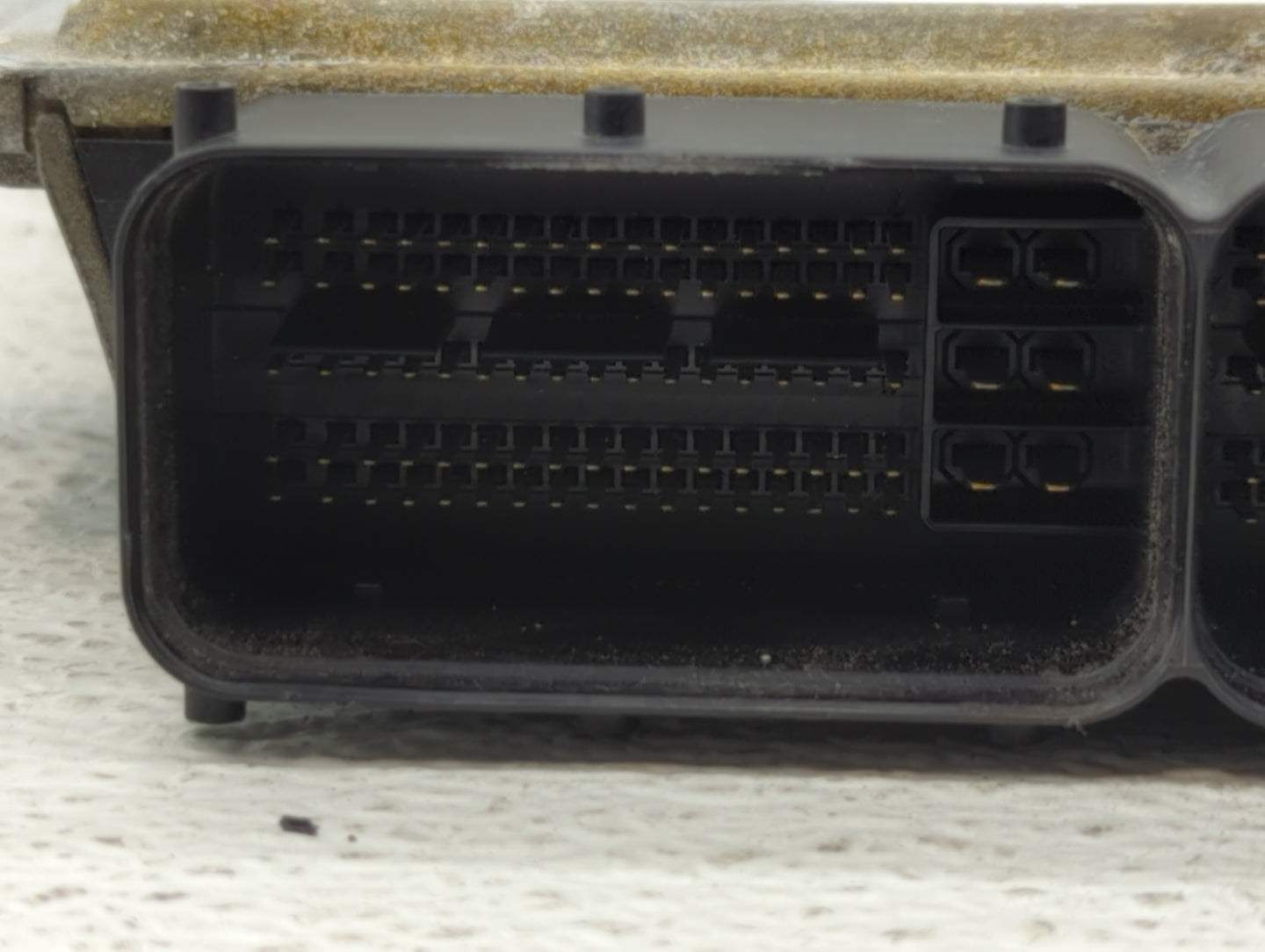 2011 Hyundai Elantra PCM Engine Control Computer ECU ECM PCU OEM P/N:39102-2EMB0 39103-2EMB0, 39102-2EMA0, 39103-2EMA0 Fits 