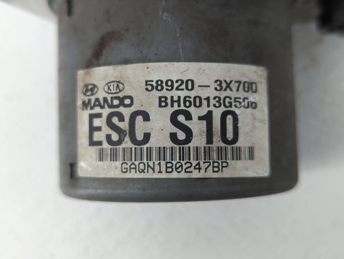 2011-2013 Hyundai Elantra ABS Pump Control Module Replacement P/N:58920-3X650 58920-3X700 Fits Fits 2011 2012 2013 OEM Used 