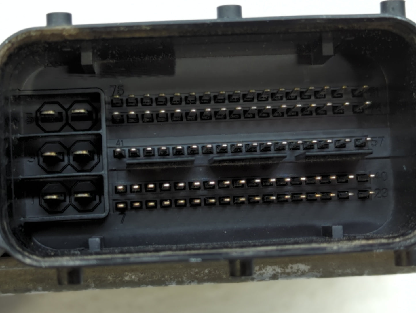 2011 Hyundai Elantra PCM Engine Control Computer ECU ECM PCU OEM P/N:39102-2EMB0 39103-2EMB0, 39102-2EMA0, 39103-2EMA0 Fits 