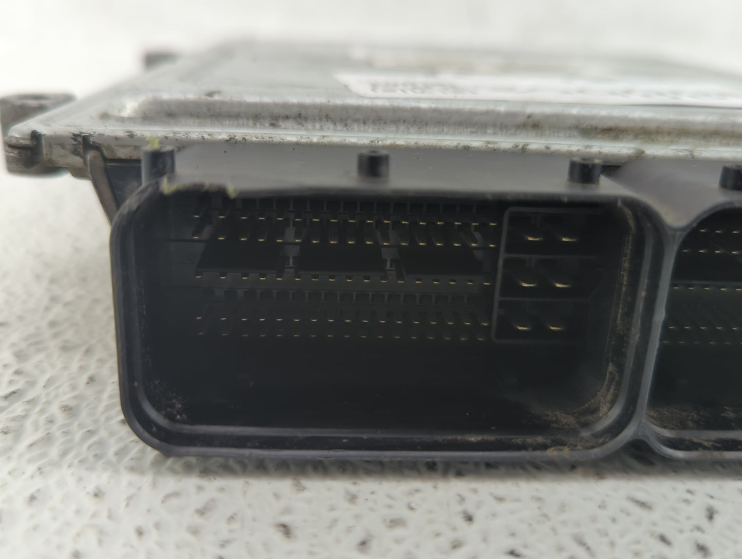 2011 Hyundai Elantra PCM Engine Control Computer ECU ECM PCU OEM P/N:39103-2EMB3 39102-2EMB3, 39102-2EMA0, 39103-2EMA0 Fits 