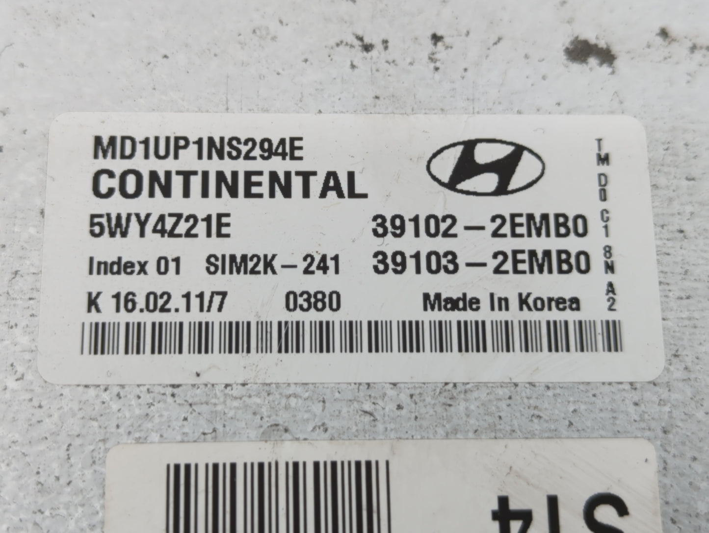 2011 Hyundai Elantra PCM Engine Control Computer ECU ECM PCU OEM P/N:39103-2EMB0 39102-2EMB0, 39111-2G874, 39101-2G874 Fits 