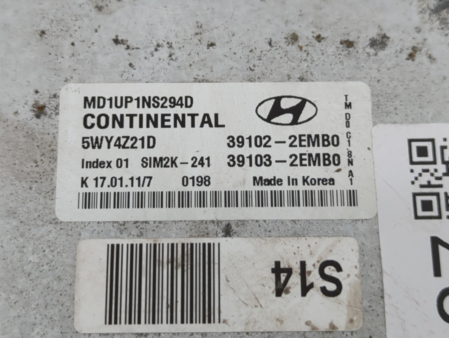 2011 Hyundai Elantra PCM Engine Control Computer ECU ECM PCU OEM P/N:39103-2EMB0 39102-2EMB0, 39111-2G874, 39101-2G874 Fits 