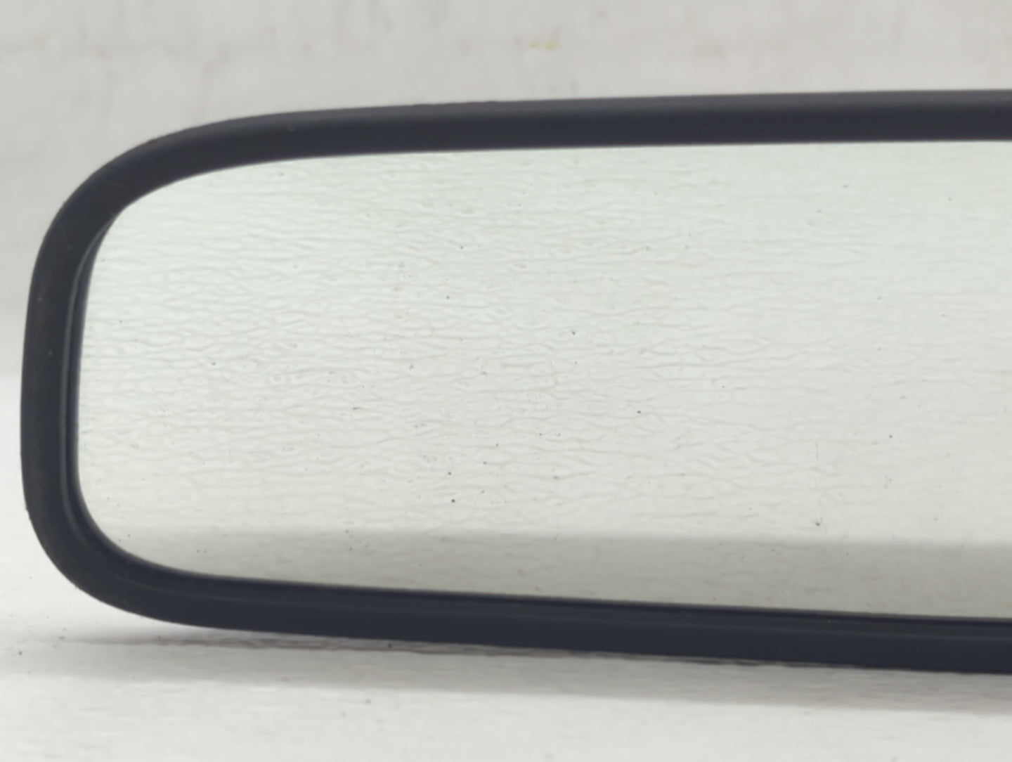 2011-2020 Hyundai Elantra Interior Rear View Mirror Replacement OEM P/N:E4012143 Fits OEM Used Auto Parts - Oemusedautoparts