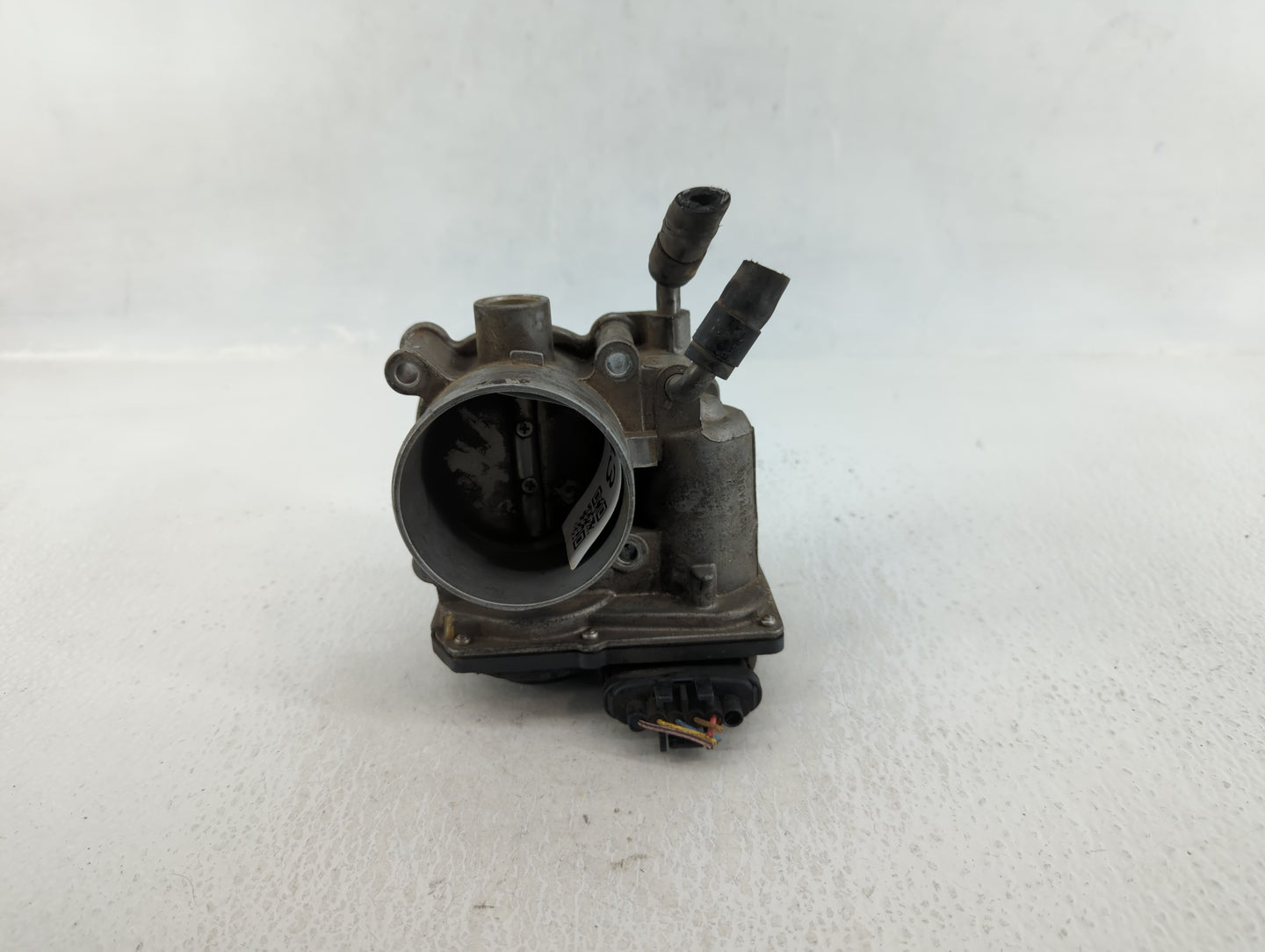 2011-2020 Hyundai Elantra Throttle Body P/N:35100-2E000 Fits Fits 2011 2012 2013 2014 2015 2016 2017 2018 2019 2020 2021 OEM
