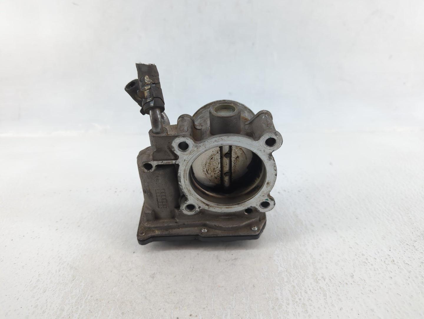 2011-2020 Hyundai Elantra Throttle Body P/N:35100-2E000 Fits Fits 2011 2012 2013 2014 2015 2016 2017 2018 2019 2020 2021 OEM