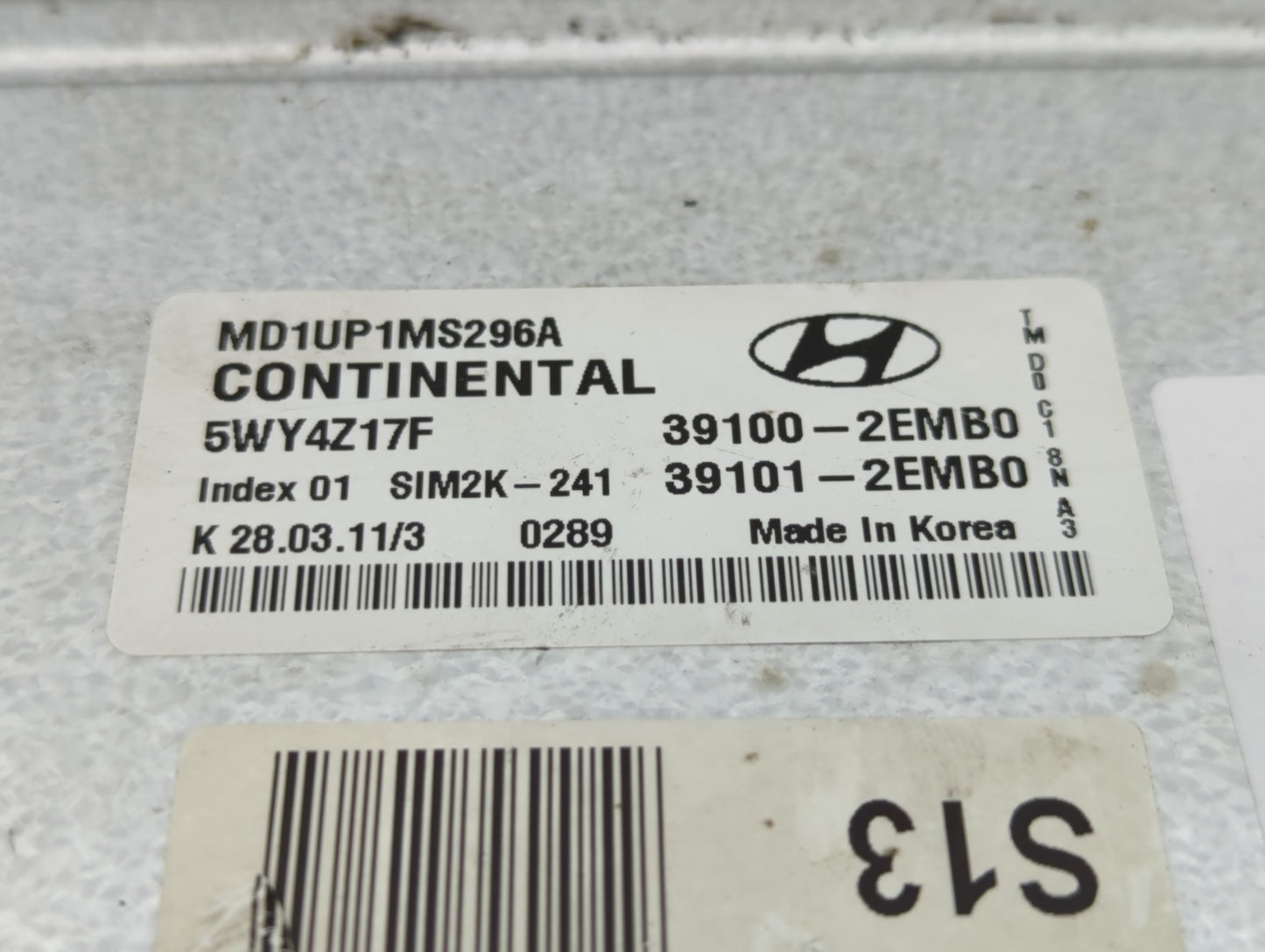 2011 Hyundai Elantra PCM Engine Control Computer ECU ECM PCU OEM P/N:39100-2EMB0 39101-2EMB0 Fits OEM Used Auto Parts - Oemu