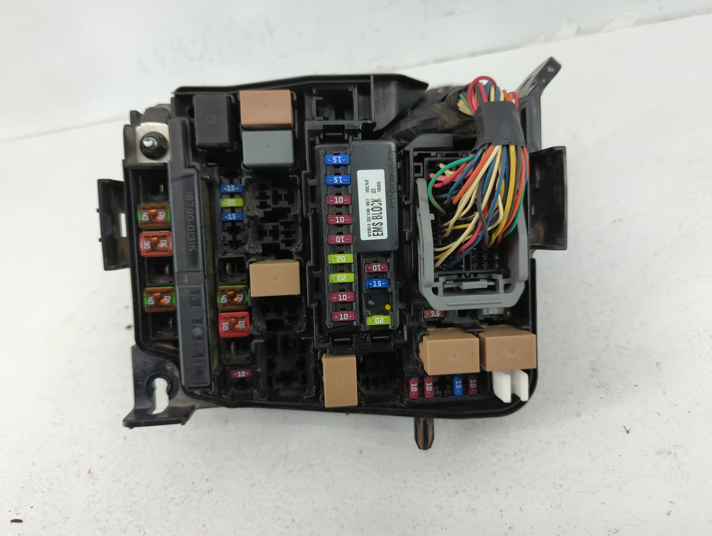 2011-2013 Hyundai Elantra Fusebox Fuse Box Panel Relay Module P/N:91950-3X510 Fits Fits 2011 2012 2013 OEM Used Auto Parts -