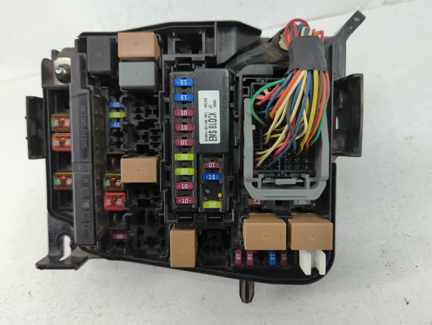 2011-2013 Hyundai Elantra Fusebox Fuse Box Panel Relay Module P/N:91950-3X510 Fits Fits 2011 2012 2013 OEM Used Auto Parts -