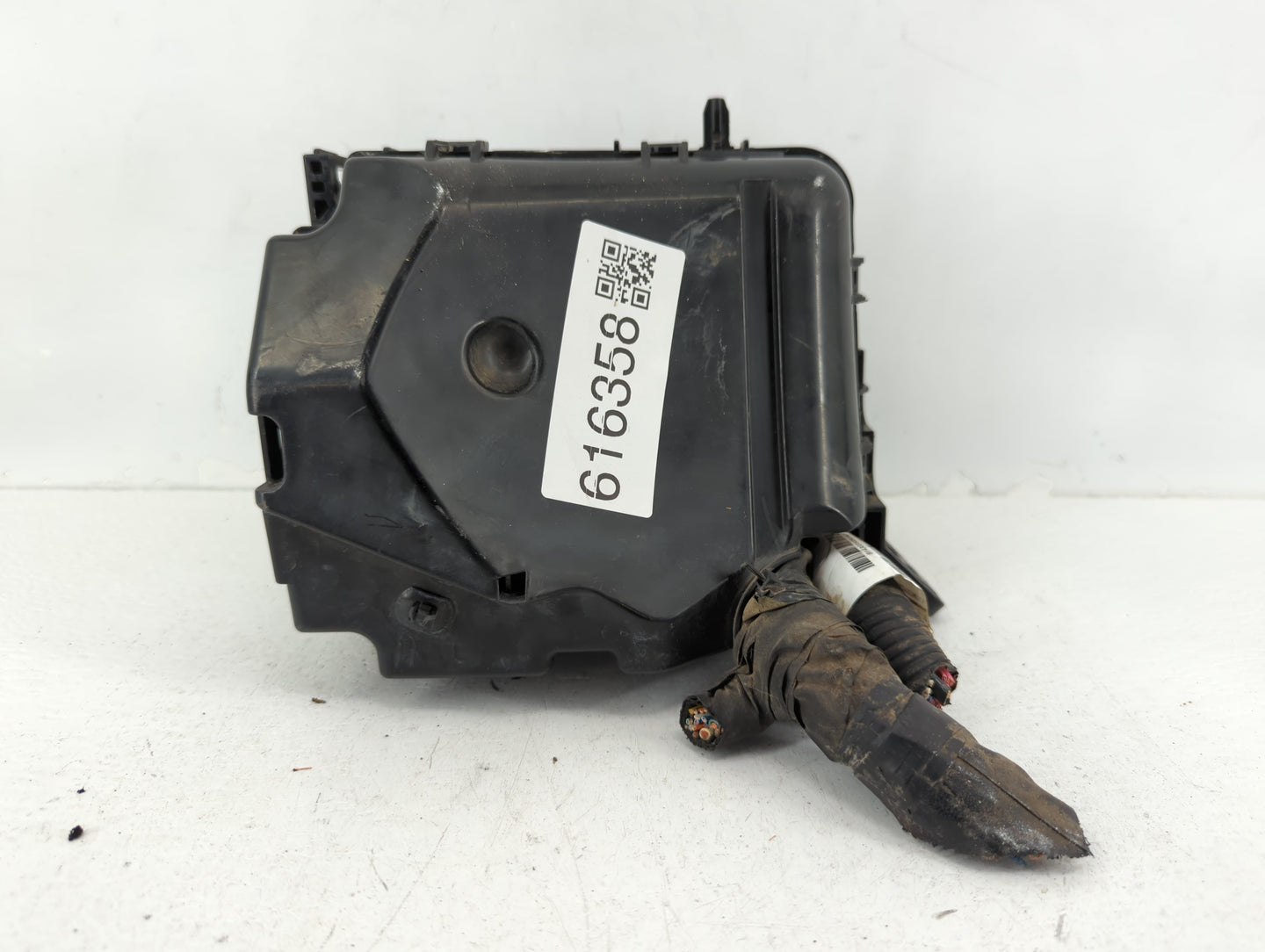 2011-2013 Hyundai Elantra Fusebox Fuse Box Panel Relay Module P/N:91950-3X510 Fits Fits 2011 2012 2013 OEM Used Auto Parts -