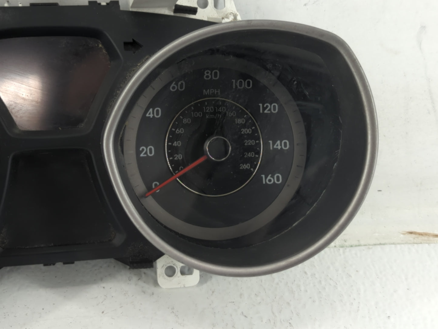 2011 Hyundai Elantra Instrument Cluster Speedometer Gauges P/N:94001-3X230 Fits OEM Used Auto Parts - Oemusedautoparts1.com
